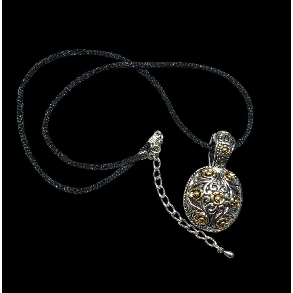 Elegant Fantasy Silver And Gold Tone Floral Pendant Necklace